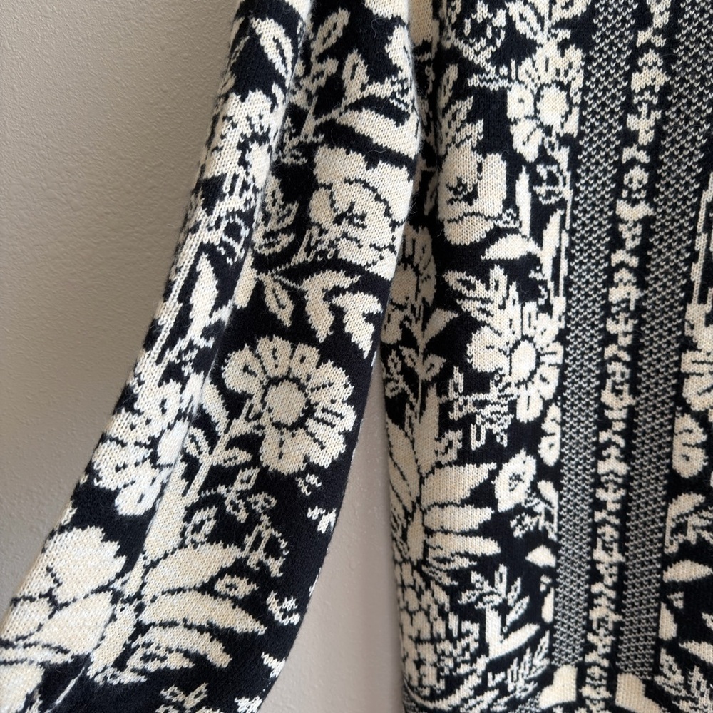 FARM RIO Pineapple Garden Mini Knit Sweater Dress - Picture 8 of 13